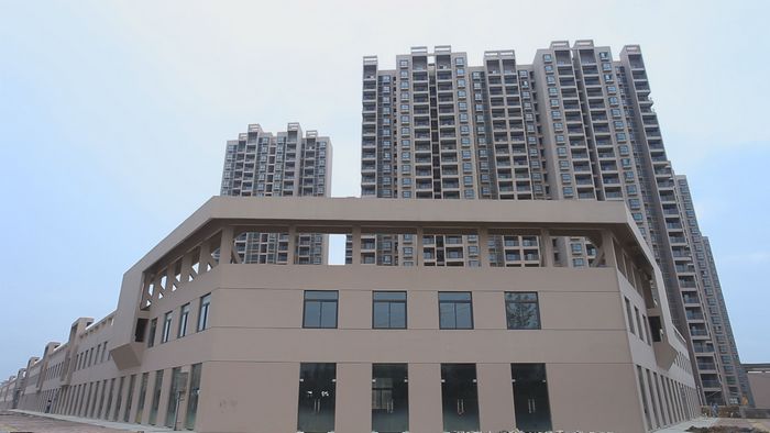 ���̰���