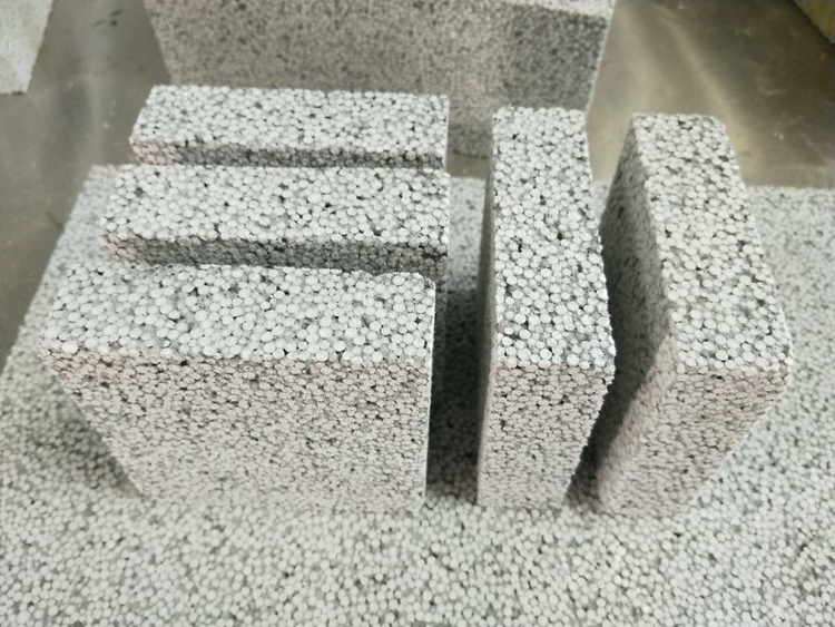 ���ʸ��Է����°�